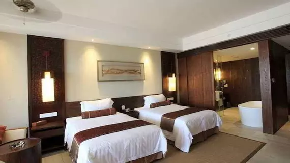 Crowne Plaza Danang | Thua Thien-Hue (vilayet) - Da Nang (ve civarı) - Da Nang