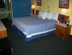 Days Inn and Suites - Davenport | Florida - Orlando (ve civarı) - Disney's Maingate West