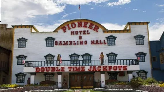 Pioneer Hotel and Gambling Hall | Nevada - Clark County - Laughlin