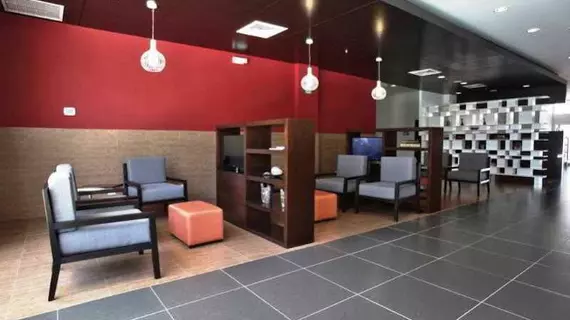 HOLIDAY INN EXPRESS TEGUCIGALPA | Francisco Morazan (bölge) - Tegucigalpa