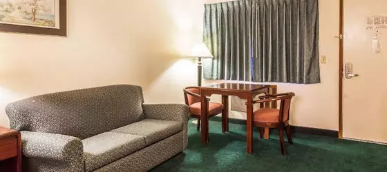 Econo Lodge Everett | Washington - Everett (ve civarı) - Everett - Murphys Corner