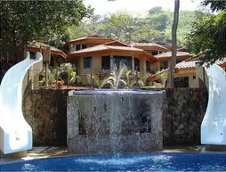 Villas Hermosa Heights | Guanacaste - Playa Hermosa