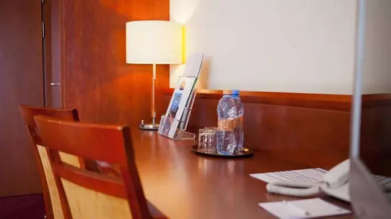 Best Western Hotel Felix | Mazovya Voyvodalığı - Varşova (ve civarı) - Praga Poludnie