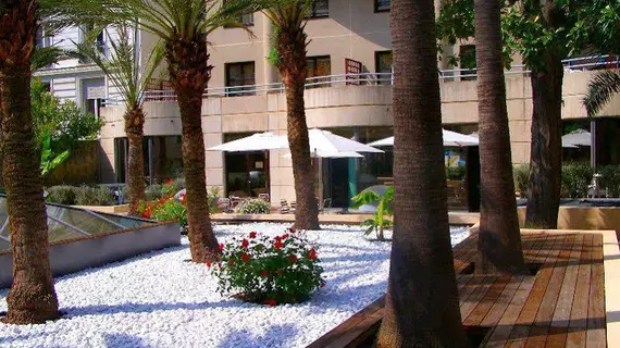 Nice Fleurs Apart'hotel | Provence - Alpes - Cote d'Azur - Nice (ve civarı) - Gambetta