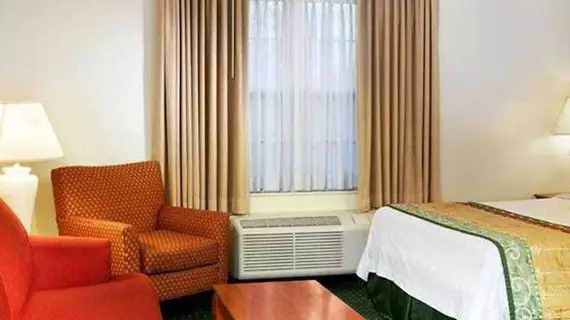 TownePlace Suites Virginia Beach | Virginia - Norfolk - Virginia Beach (ve civarı) - Virginia Beach