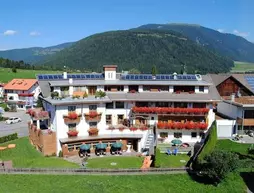 Hotel Alp Cron Moarhof | Trentino-Alto Adige - Güney Tirol (il) - Valdaora