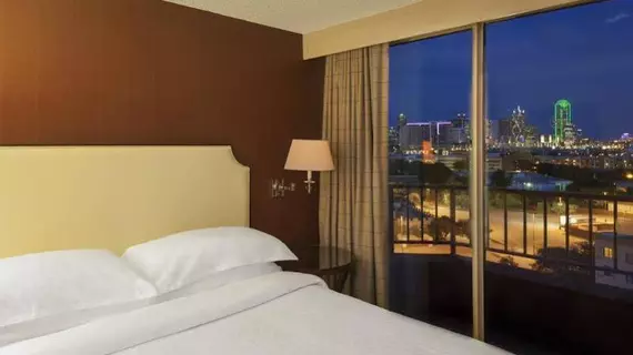 Sheraton Suites Market Center Dallas | Teksas - Dallas (ve civarı) - Dallas - Dallas Tasarım Bölgesi