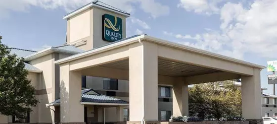 Quality Inn Brandon | Güney Dakota - Sioux Falls (ve civarı) - Brandon