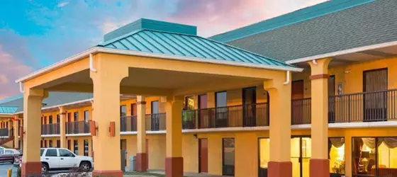 Howard Johnson Express Inn Orangeburg | Güney Karolayna - Orangeburg (ve civarı) - Orangeburg