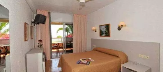 Hostal Velilla | Andalucia - Granada (il) - Almunecar