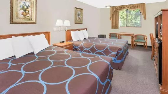 Super 8 Motel - Ashland | Oregon - Medford (ve civarı) - Ashland