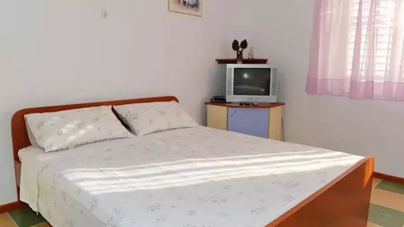 Miljak Apartments | Split-Dalmaçya - Podstrana