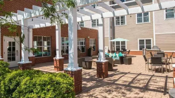 Residence Inn Waynesboro | Virginia - Staunton (ve civarı) - Waynesboro