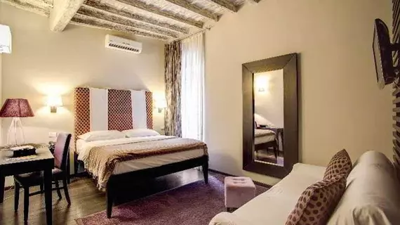 Trevi Beau Boutique Hotel | Lazio - Roma (ve civarı) - Roma Kent Merkezi - Rione II Trevi