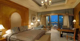 Emirates Palace Hotel | Abu Dabi - Abu Dabi Kent Merkezi - Abu Dhabi Corniche