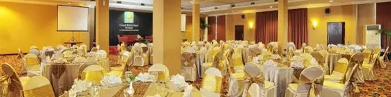 GRAND WAHID HOTEL SALATIGA | Orta Cava