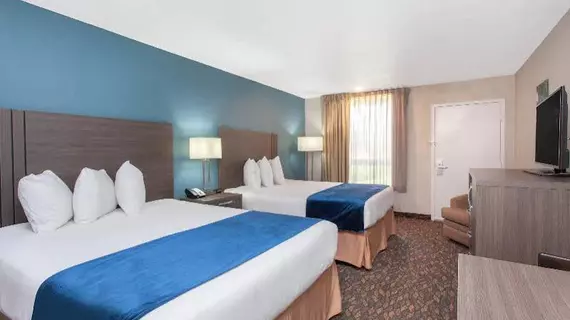 Baymont by Wyndham Orlando Universal Blvd | Florida - Orlando (ve civarı) - Orlando - Kum Gölü