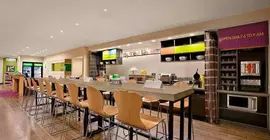 Hampton Inn and Suites Huntsville/Research Park Area | Alabama - Huntsville (ve civarı) - Huntsville