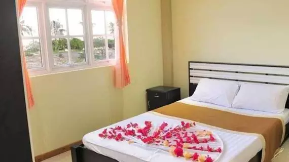 Hotel UI Inn | Maldivler - Kaafu Atoll - Hulhumalé Adası