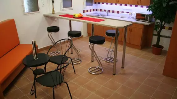 Walking Bed Budapest Hostel | Pest County - Budapeşte (ve civarı) - Budapeşte Kent Merkezi - Budapeşte İç Kent Bölgesi