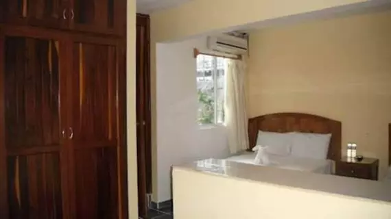 Hotel Plaza del Sol | Quintana Roo - Solidaridad - Playa del Carmen