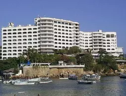 Caleta Beach Resort | Guerrero - Akapulko (ve civarı) - Akapulko - Acapulco Tradicional - Caleta