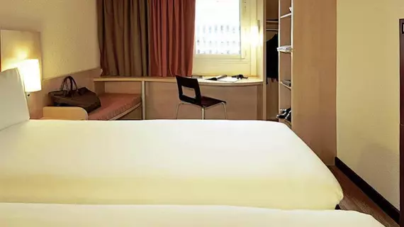 ibis Nîmes Ouest | Occitanie - Gard - Nimes