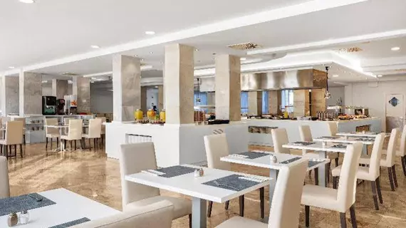 Hotel Roc Continental Park | Balearic Adaları - Mayorka Adası - Pla de Mallorca