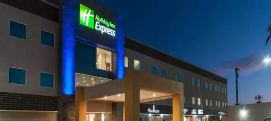 Holiday Inn Express Cabo San Lucas | Baja California Sur - Los Cabos - Los Cabos (ve civarı) - Cabo San Lucas - El Tezal