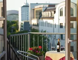 Hotel Augusta Am Kurfürstendamm | Berlin (ve civarı) - Tempelhof-Schoeneberg - Diplomatic Quarter - Batı Berlin Merkezi