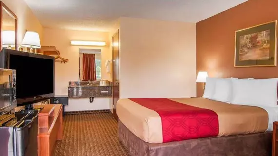 Econo Lodge Inn & Suites | Oregon - Portland (ve civarı) - Hillsboro