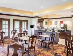 Comfort Inn And Suites | Güney Karolayna - Greenville - Spartanburg (ve civarı) - Spartanburg - Valley Falls