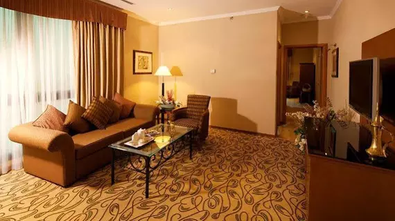 The Country Club Hotel Dubai | Dubai - Dubai