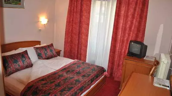 Hotel Kasina | Belgrad - Stari Grad