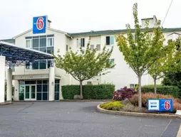 Motel 6 Lincoln City | Oregon - Oregon Coast - Lincoln City