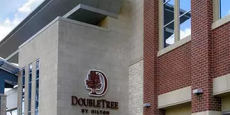 DoubleTree by Hilton Lawrenceburg