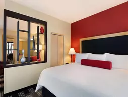 Cambria Suites Miami Airport Blue Lagoon | Florida - Miami (ve civarı) - Miami