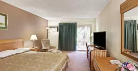 Super 8 by Wyndham Long Beach | Kaliforniya - Los Angeles County - Long Beach