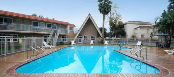 Quality Inn & Suites Thousand Oaks | Kaliforniya - Los Angeles County - Thousand Oaks