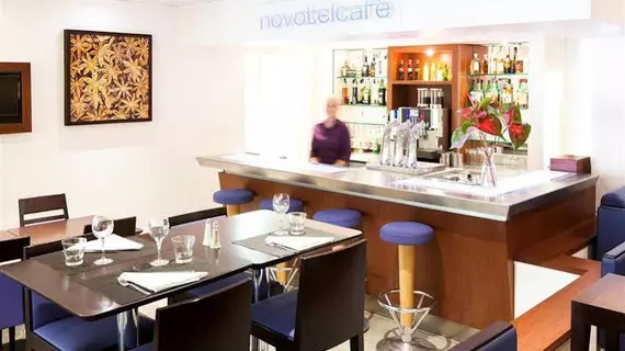 Novotel Strasbourg Centre Halles | Grand Est - Bas-Rhin (bölge) - Strasbourg (ve civarı) - Strazburg - Kent Merkezi - Petite Fransa