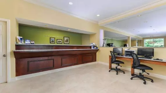 BEST WESTERN REGENT INN | Connecticut - Willington (ve civarı) - Mansfield Center