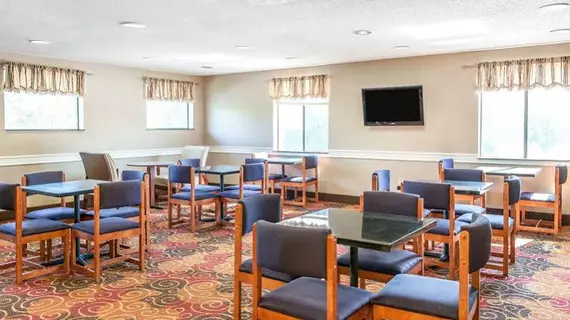 Quality Inn Bloomington | Indiana - Bloomington (ve civarı) - Bloomington