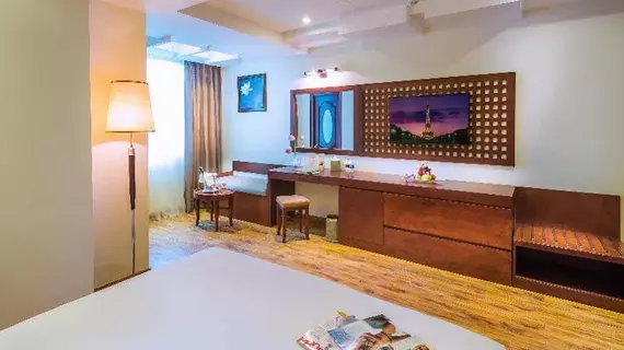 Royal Lotus Hotel Saigon | Binh Duong (vilayet) - Ho Şi Min Şehri (ve civarı) - Ho Chi Minh City - Quận 1 - Japon Mahallesi