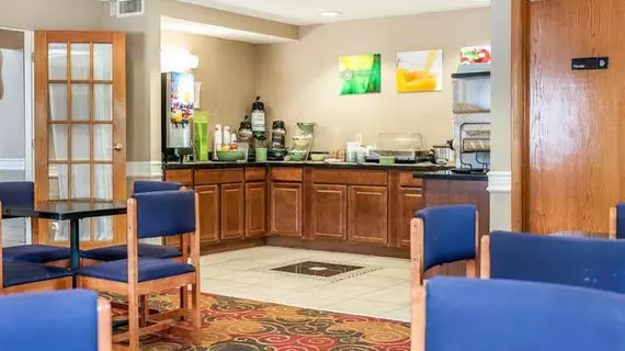 Quality Inn Bloomington | Indiana - Bloomington (ve civarı) - Bloomington