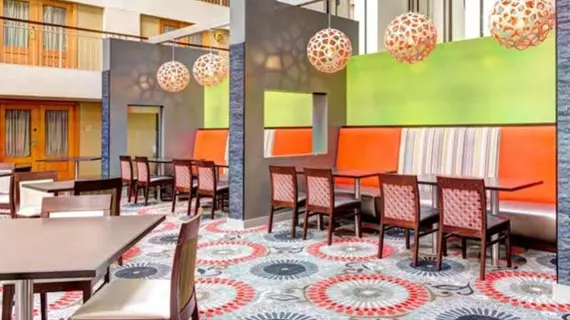 Embassy Suites Chicago - O'Hare Rosemont | İllinois - Rosemont