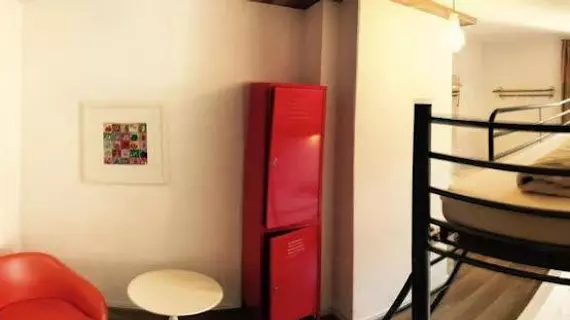 Weltempfänger Hostel | Kuzey Ren-Westfalia - Köln (ve civarı) - Ehrenfeld