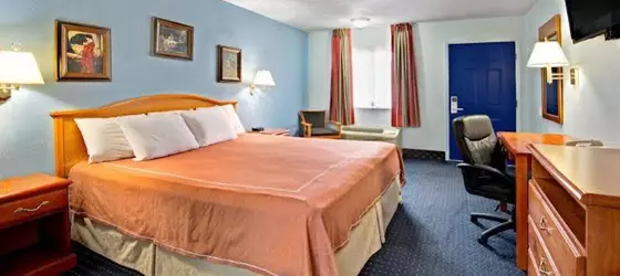 Days Inn Lawrence | Kansas - Topeka (ve civarı) - Lawrence