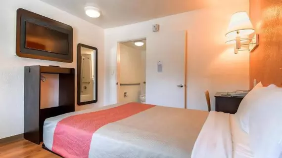 Motel 6 San Diego - Hotel Circle | Kaliforniya - San Diego County - San Diego - Mission Valley