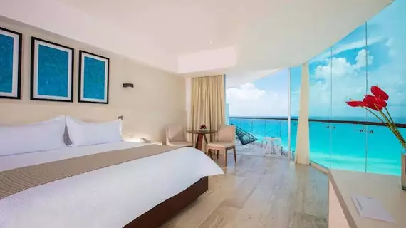 Reflect Krystal Grand Cancun - All Inclusive | Quintana Roo - Benito Juárez - Cancun (ve civarı) - Oteller Bölgesi - Avenida Kukulkan