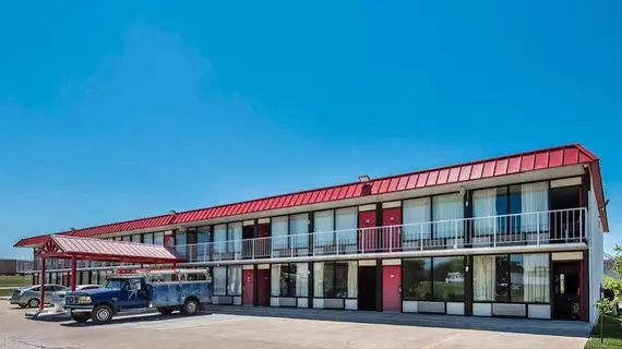 Econo Lodge Oak Grove | Missouri - Kansas City (ve civarı) - Oak Grove